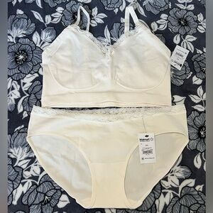 Destination Maternity Nursing Bra & Panty Set